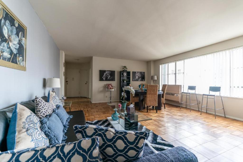 Spacious Charming Condo With Great Views Near The Grove Los Ángeles Exterior foto