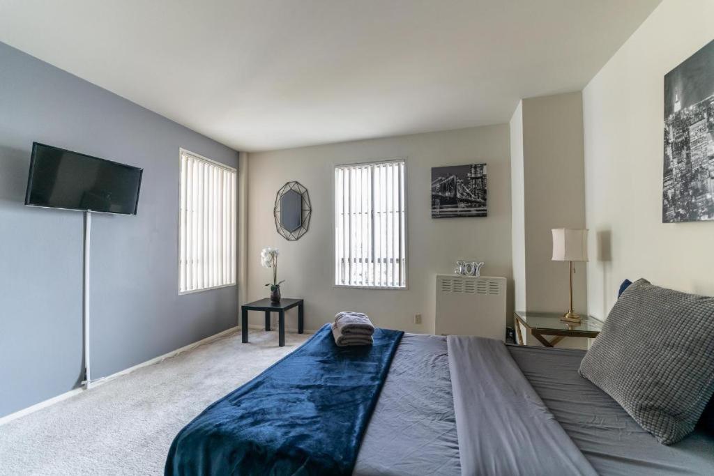 Spacious Charming Condo With Great Views Near The Grove Los Ángeles Exterior foto