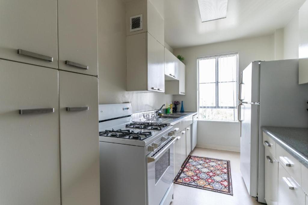 Spacious Charming Condo With Great Views Near The Grove Los Ángeles Exterior foto